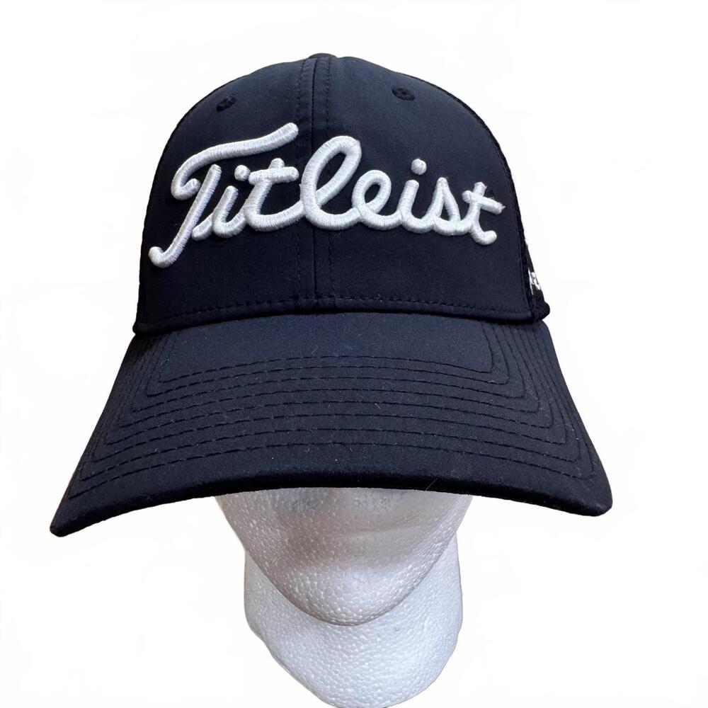 Titleist Golf Hat Cap Fitted Mens Small Medium Black Pro V1 Mesh New Era FJ
